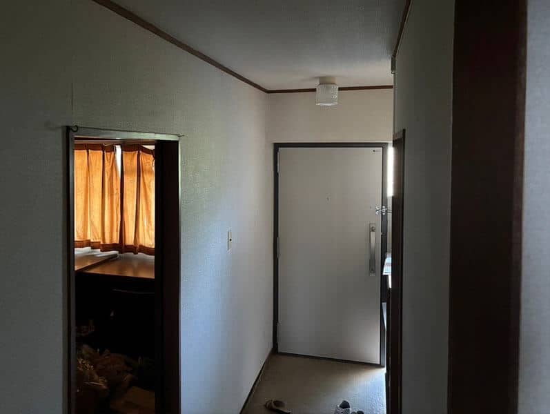 北摂マンション廊下施工前