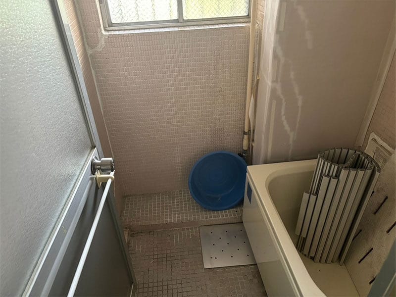 北摂マンションバスルーム施工前