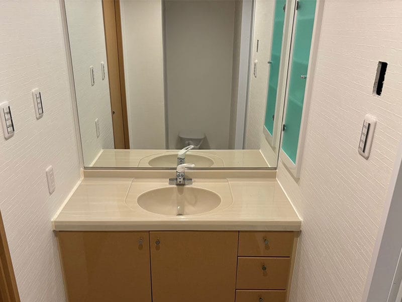 ステイツ豊中洗面台施工後