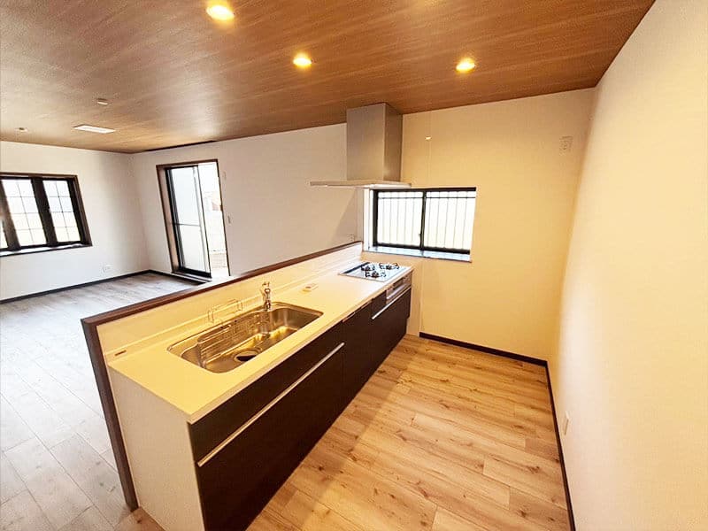 箕面市戸建てフルリノベーション_キッチン_施工前